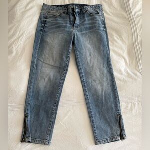 Calvin Klein Ultimate Skinny Jeans Light Wash Women’s Size 28/6